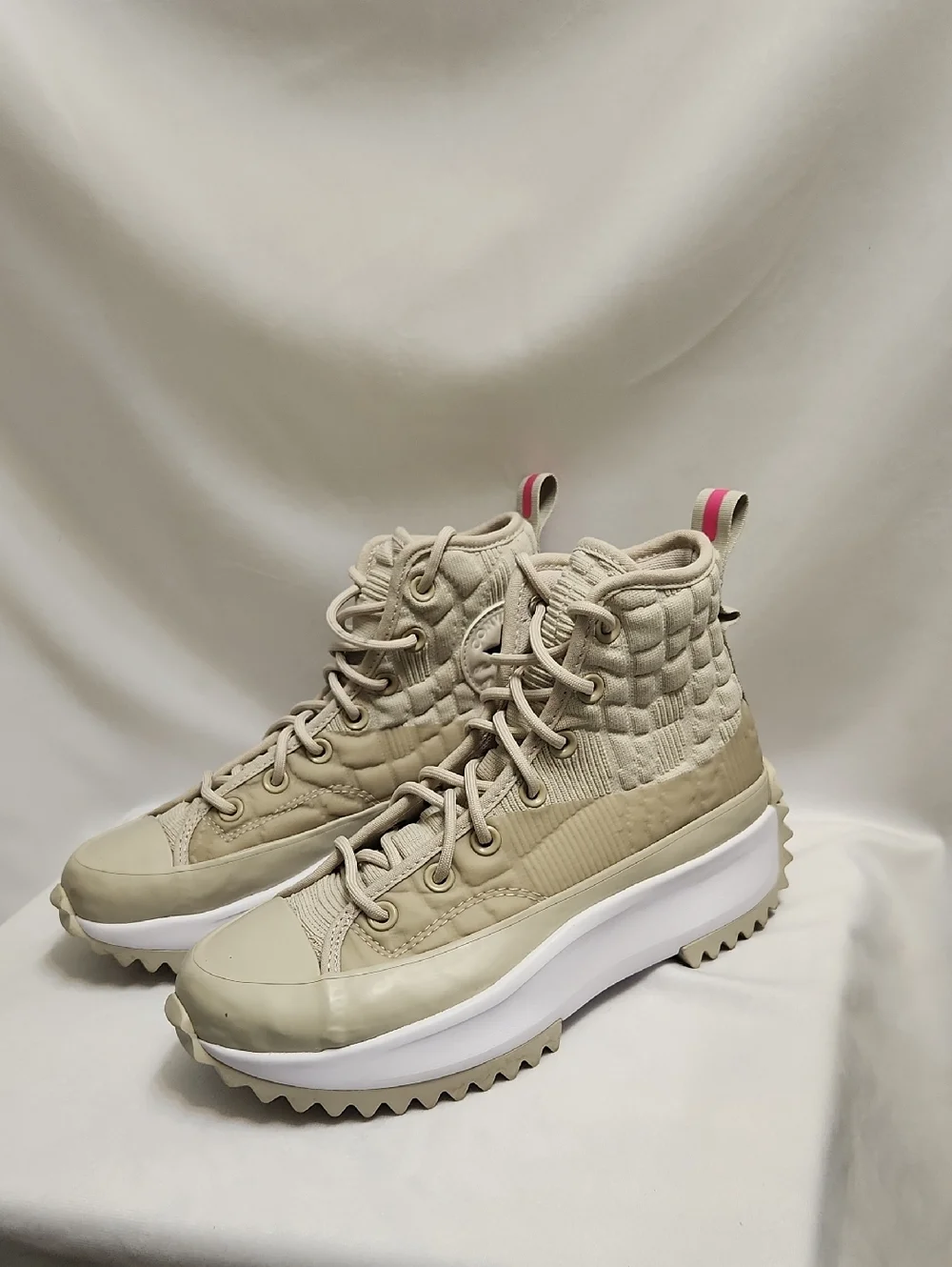 Converse CTAS Converse Run Star Hike High Top Platform Sneakers (W Size 7.5)